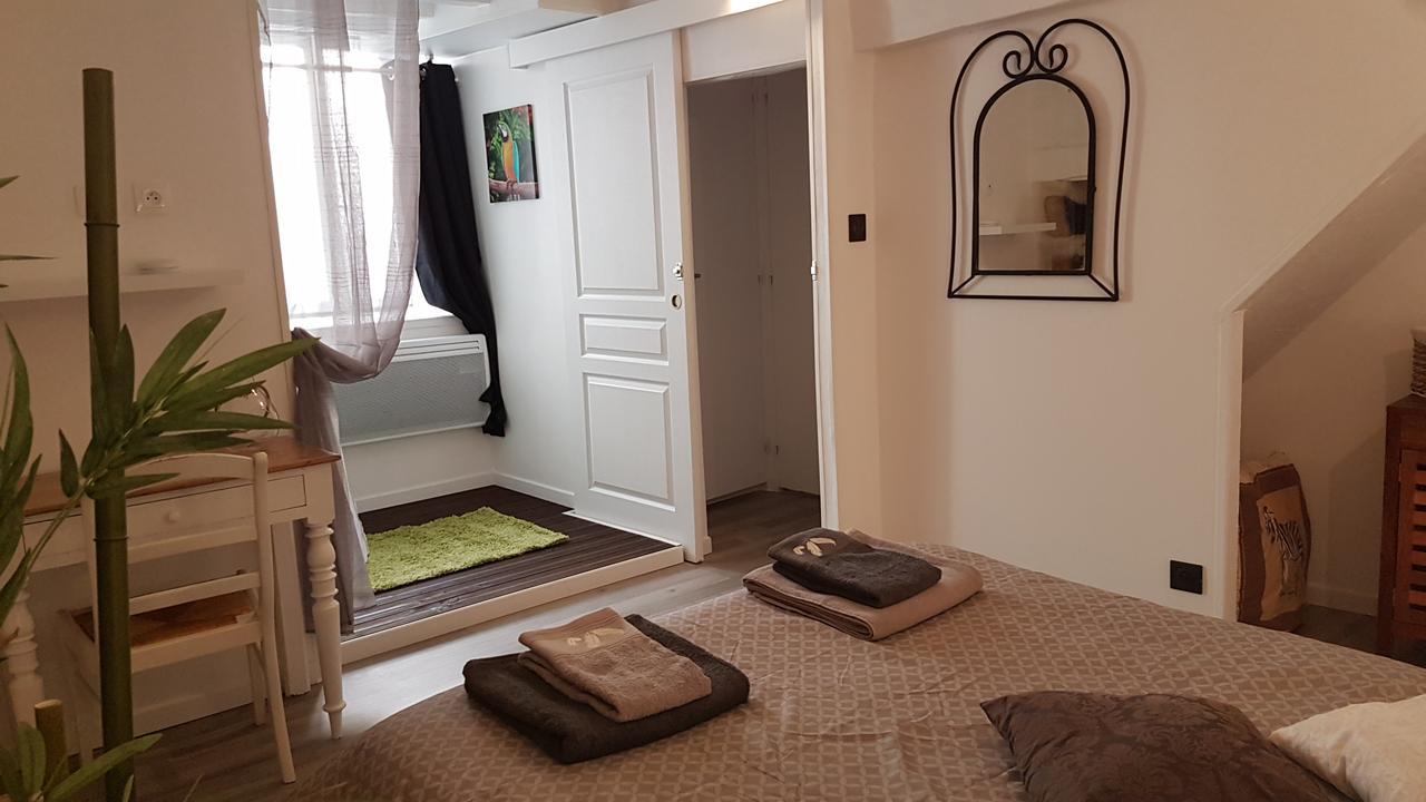 La Belmontaise Bed and Breakfast Beaumont-sur-Sarthe Eksteriør billede