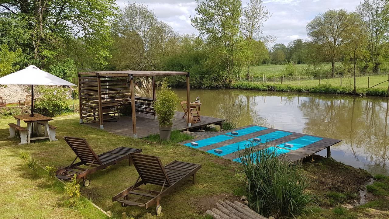 La Belmontaise Bed and Breakfast Beaumont-sur-Sarthe Eksteriør billede