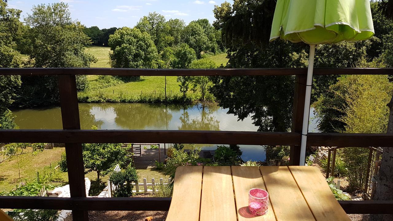 La Belmontaise Bed and Breakfast Beaumont-sur-Sarthe Eksteriør billede